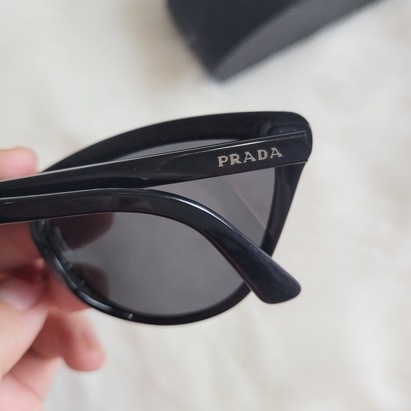 PRADA Sunglasses SPR 01V 1AB-5S0 Black Cat Eye Full Rim 56-20-145 - Picture 2 of 7